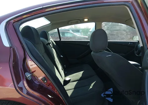 2011 Nissan Altima 2.5 S z USA, uszkodzony, nr VIN 1N4AL2AP8BC154059